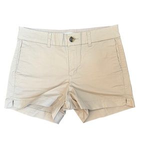 Old Navy Everyday Khaki Mid-Rise Short Size 2